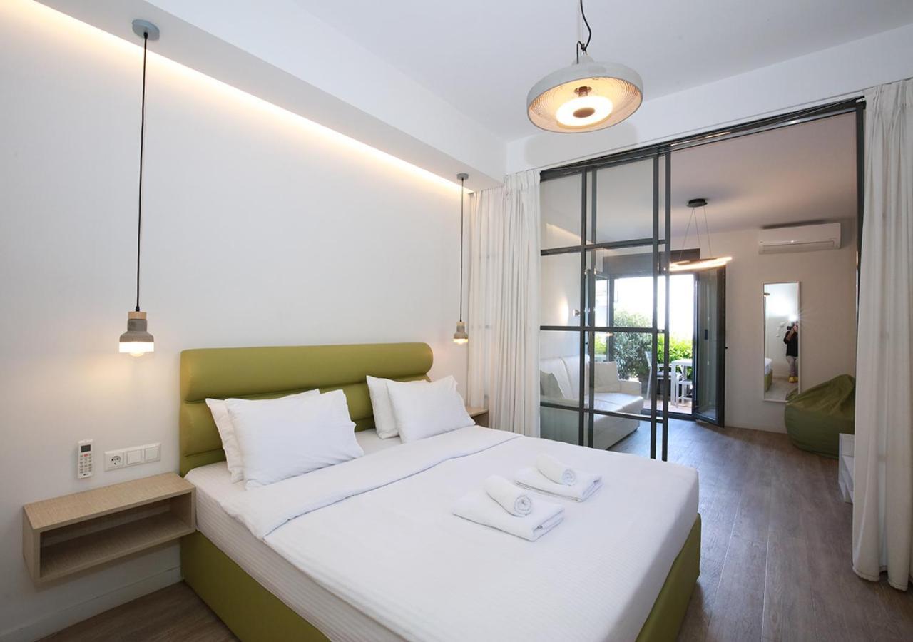 Emily In Athens - Central Chic Flat With Terrace Syntagma E1 Exterior foto