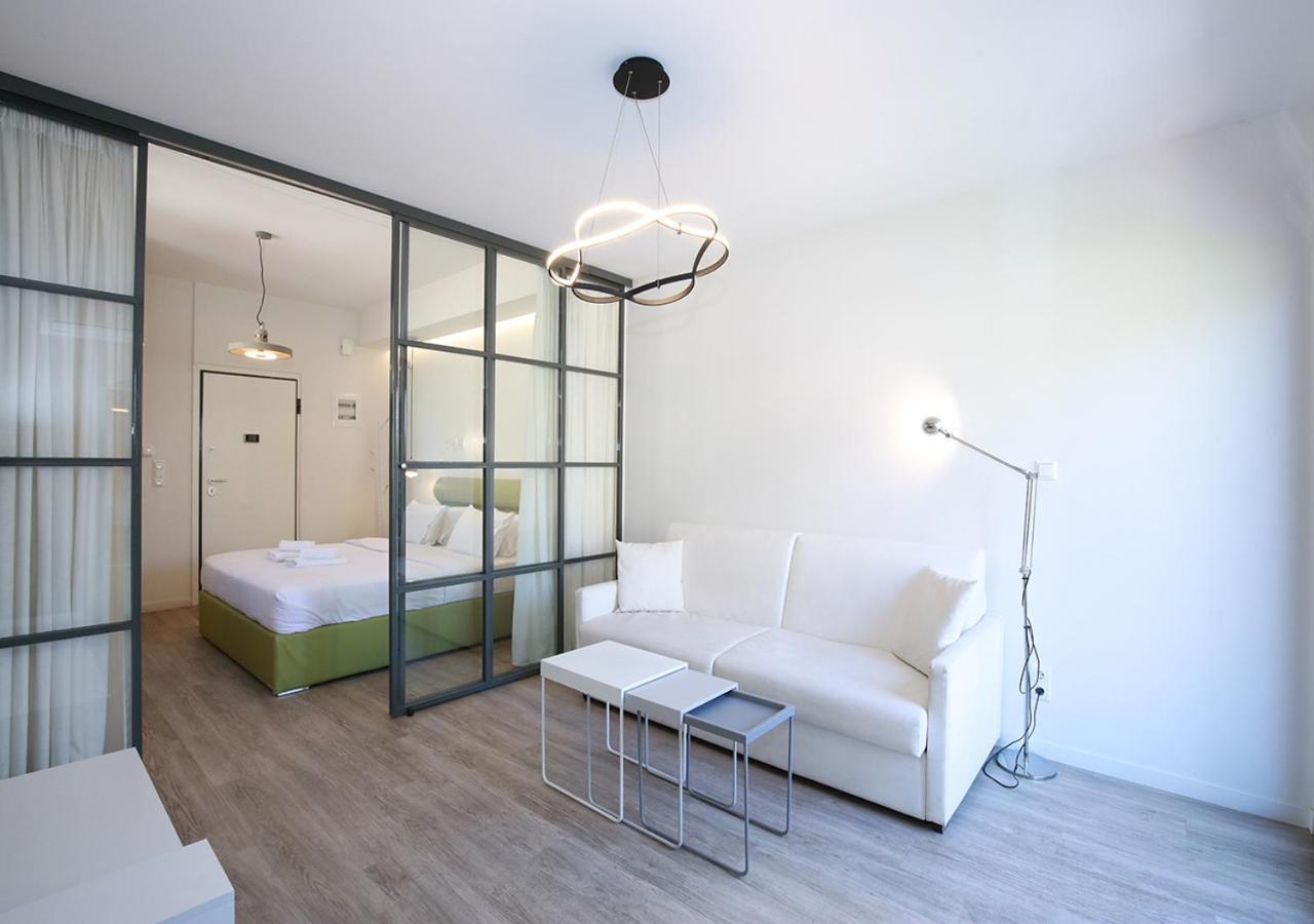 Emily In Athens - Central Chic Flat With Terrace Syntagma E1 Exterior foto